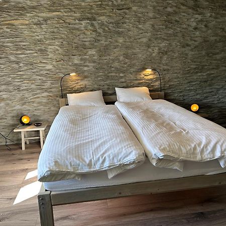 B&B Le Nid D'Hirondelle Houffalize Eksteriør billede